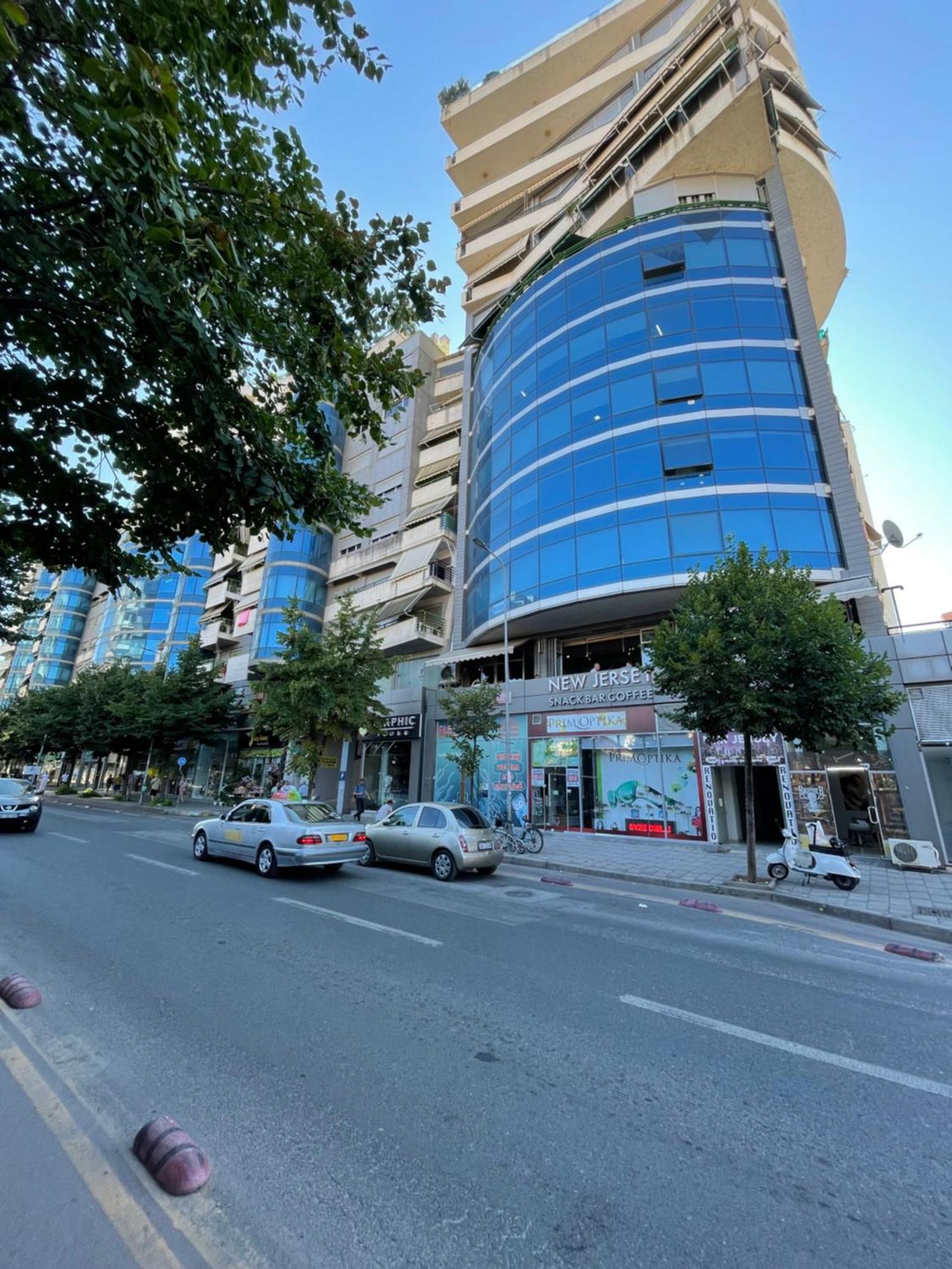 Lux Apartment Tirana Exteriér fotografie